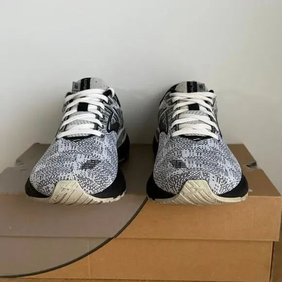 Brooks Adrenaline 19 Black/White Women Running Sneakers - SZ 9 - Picture 9 of 13